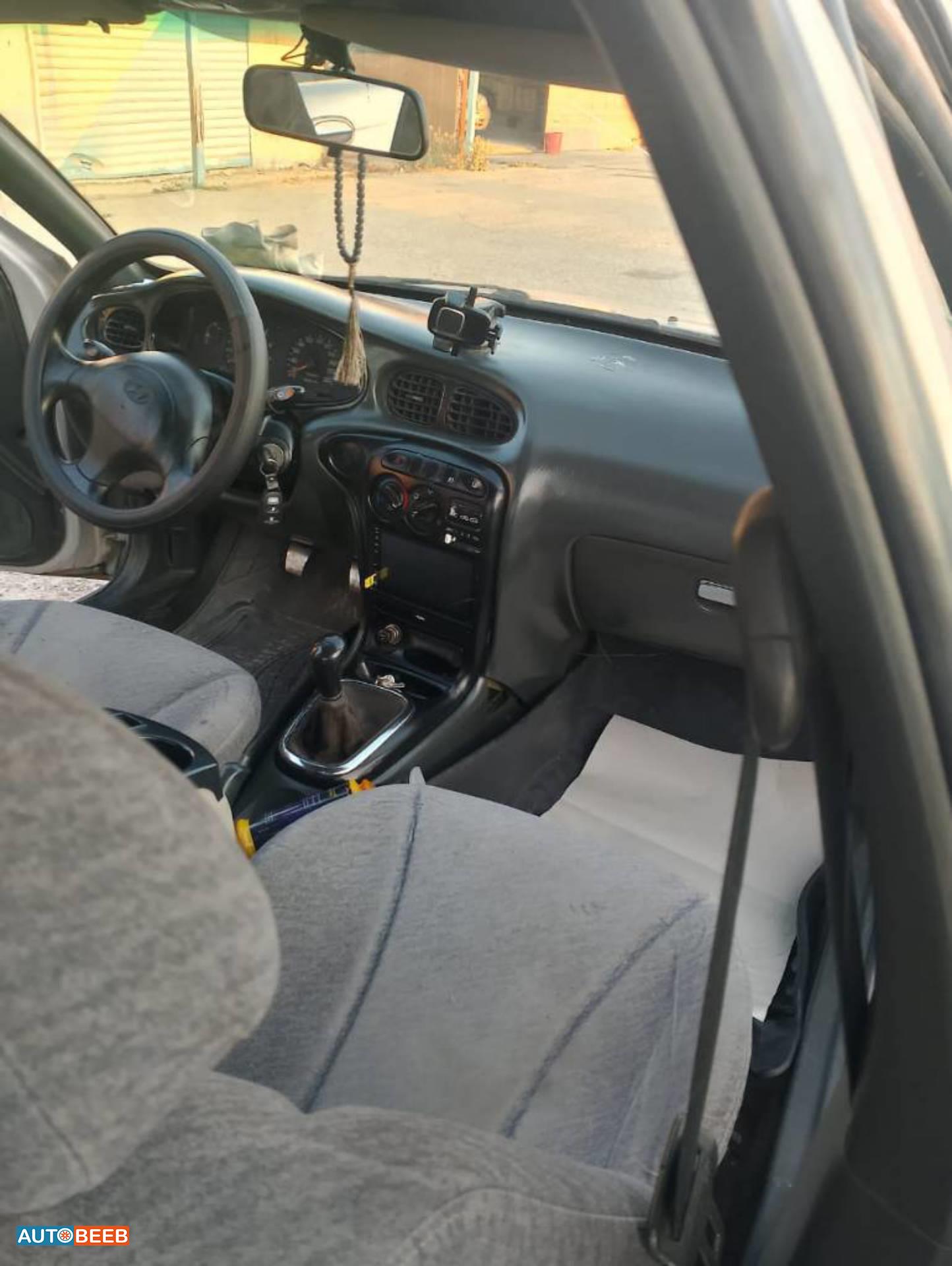 هيونداي افانتي 1997