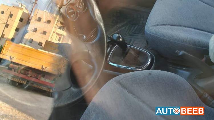 هيونداي افانتي 1997