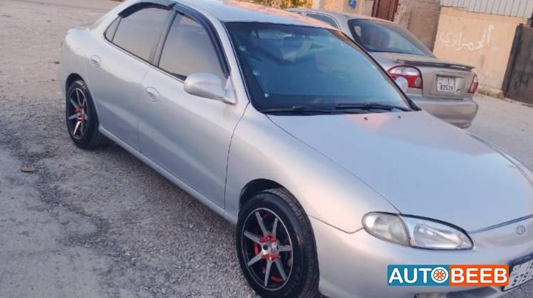 هيونداي افانتي 1997