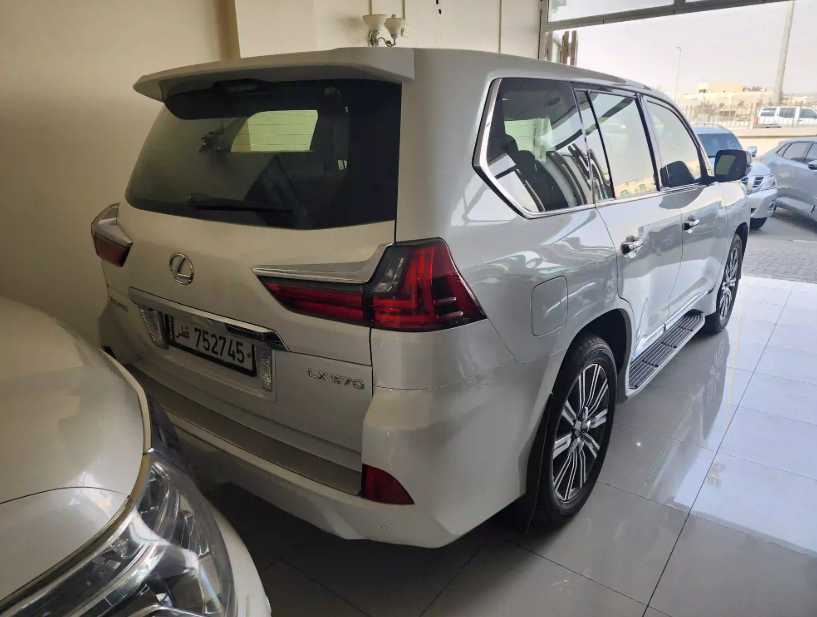 Lexus LX570 2017