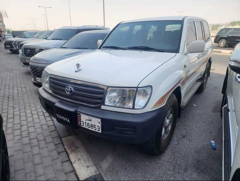 تويوتا لاندكروزر 2005