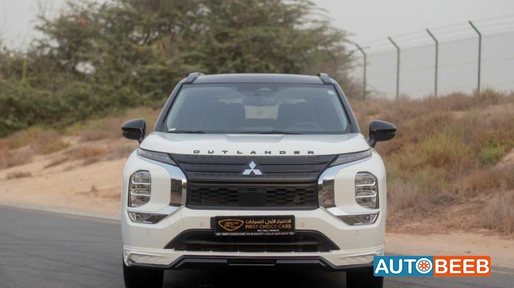 Mitsubishi Outlander 2023