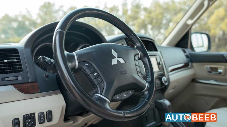 ميتسوبيشي باجيرو 2022