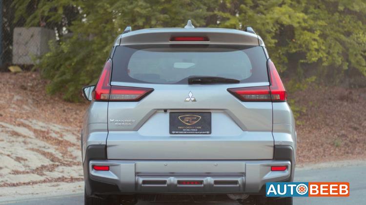 Mitsubishi Xpander Cross 2024