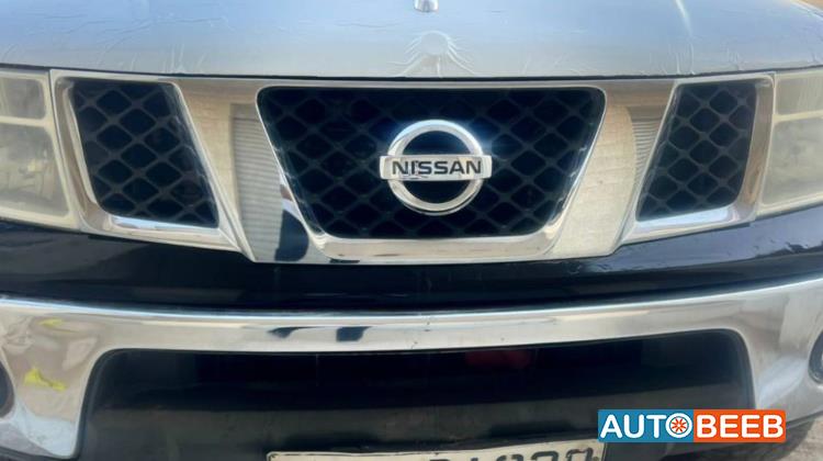 نيسان باثفايندر 2010