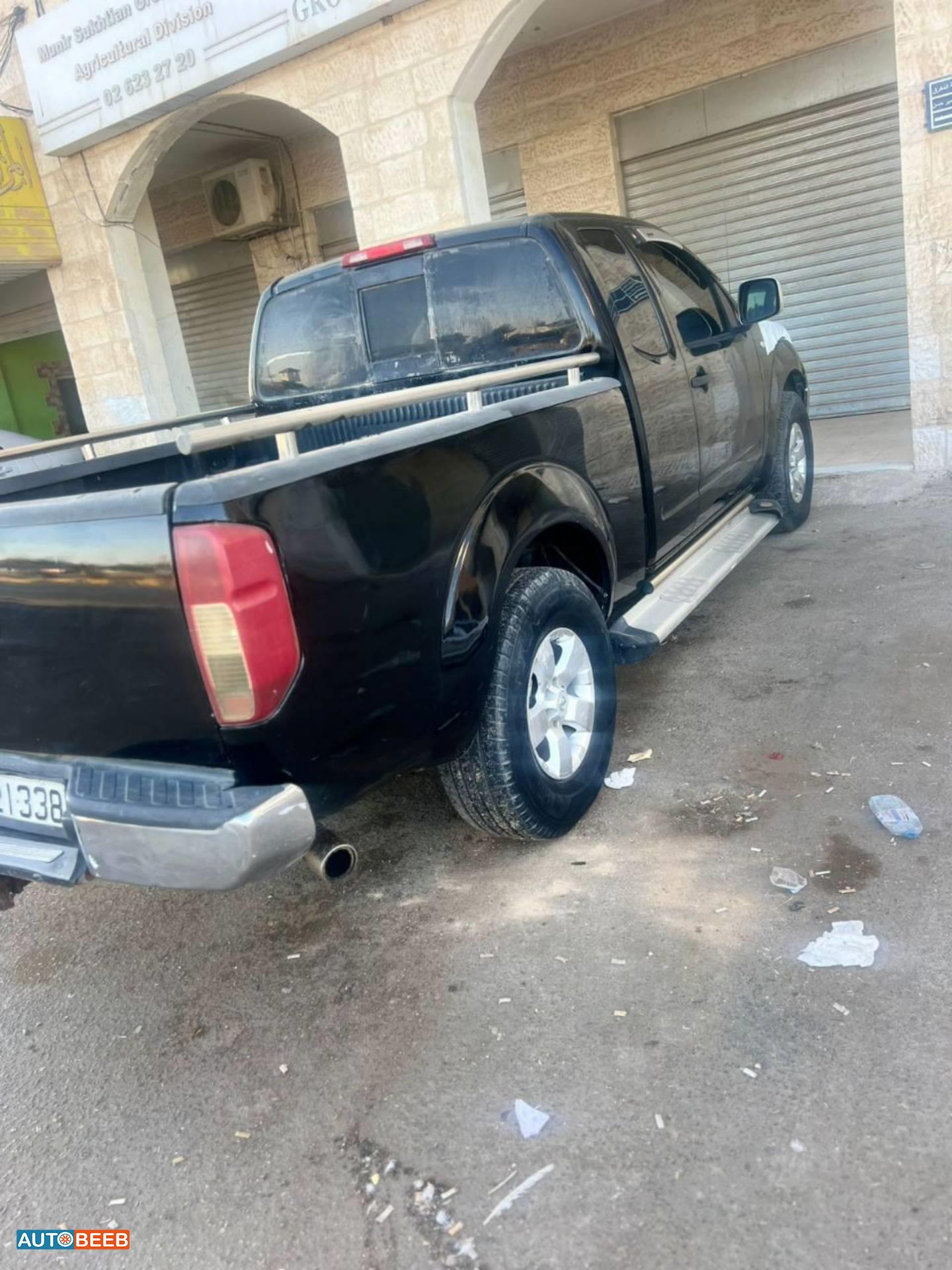 نيسان باثفايندر 2010