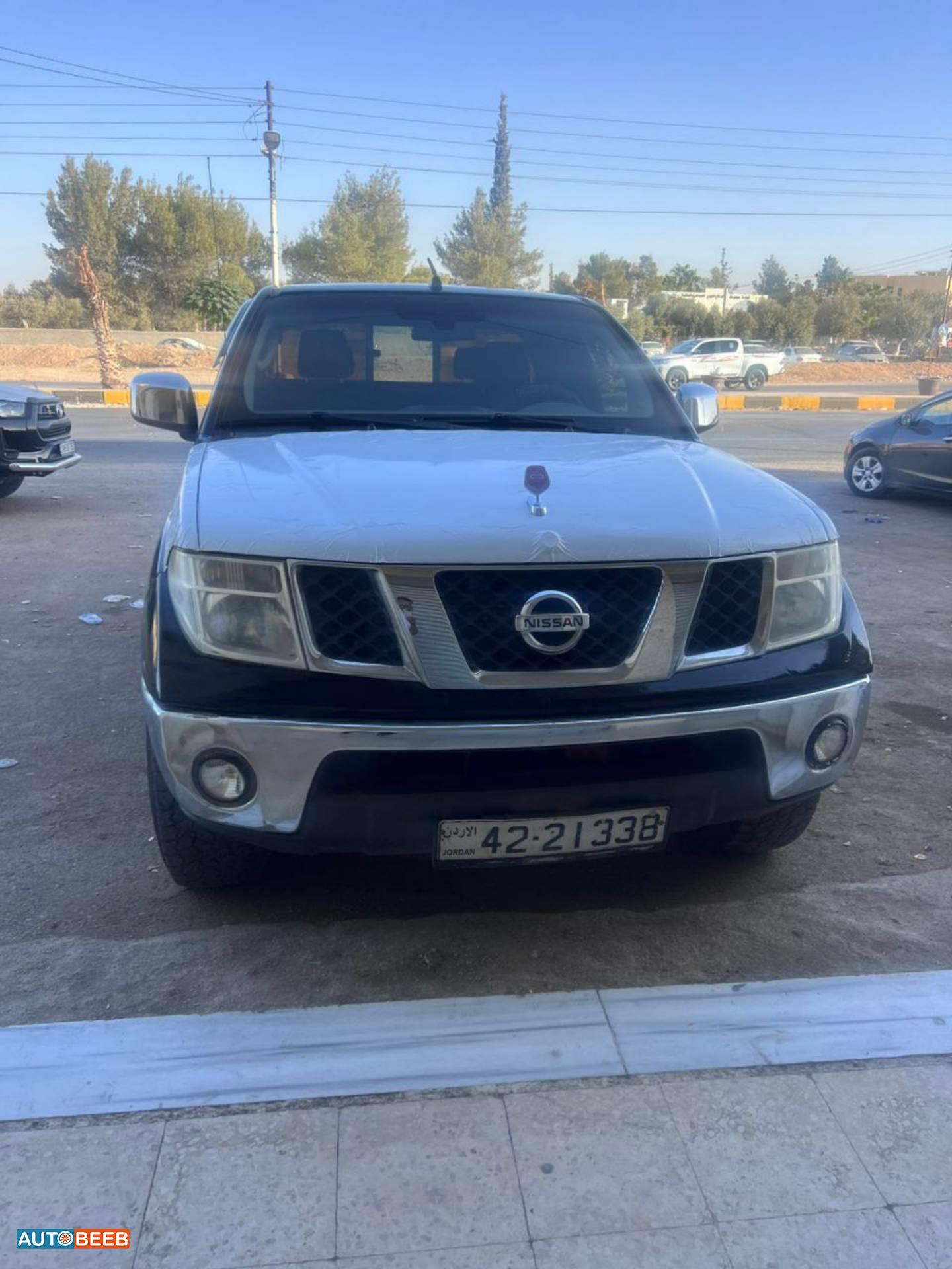 نيسان باثفايندر 2010