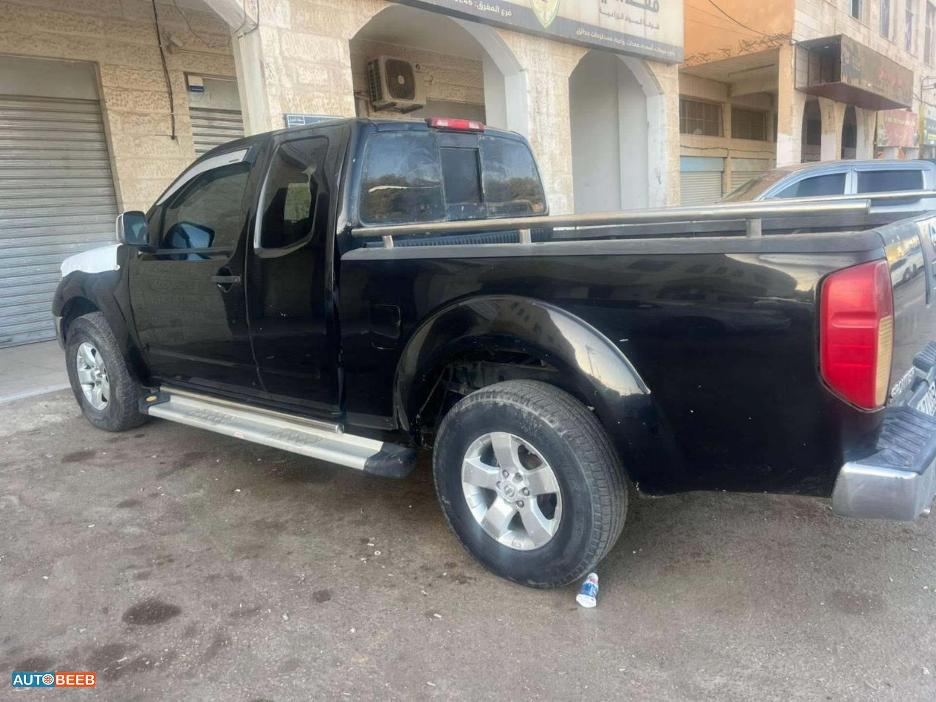 نيسان باثفايندر 2010