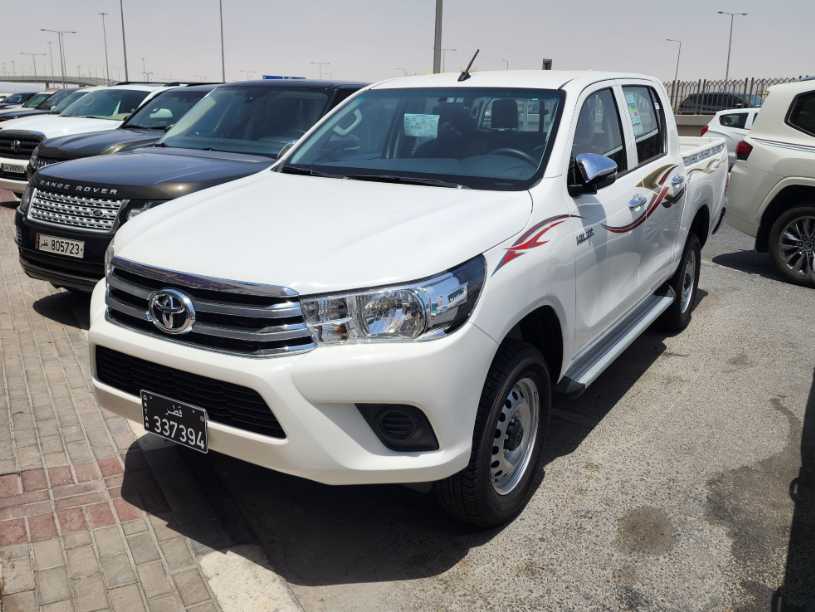 تويوتا هيلوكس 2025