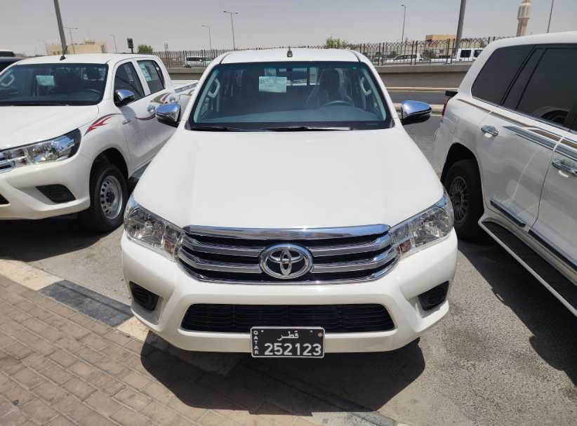 تويوتا هيلوكس 2025