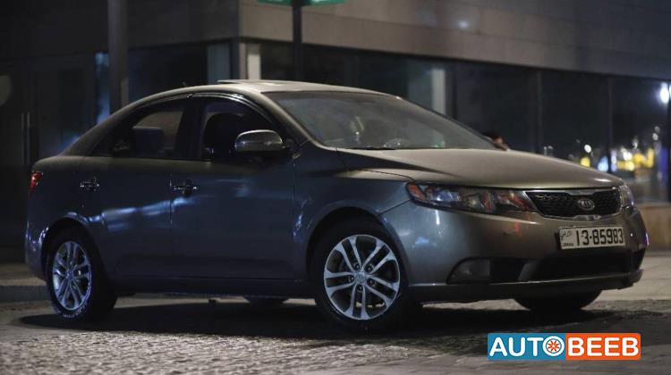 كيا سيراتو 2012