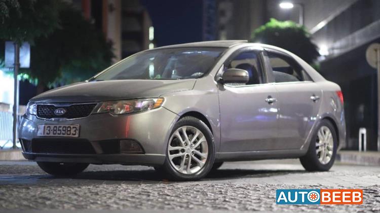 كيا سيراتو 2012