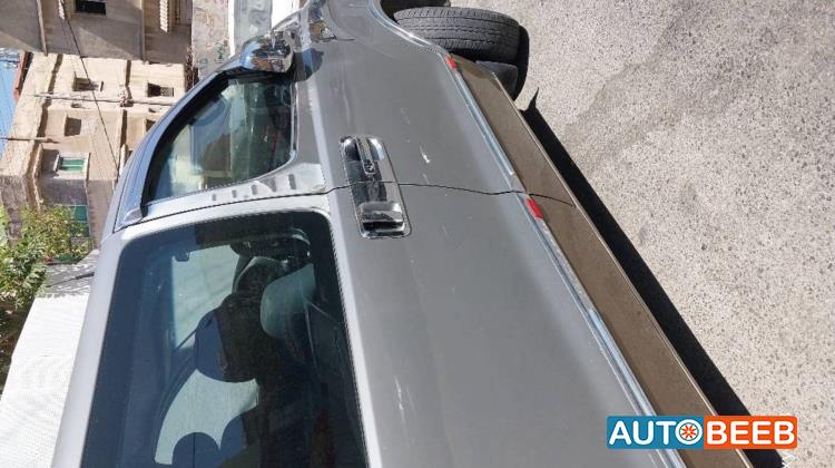 Minibus Hyundai 2012