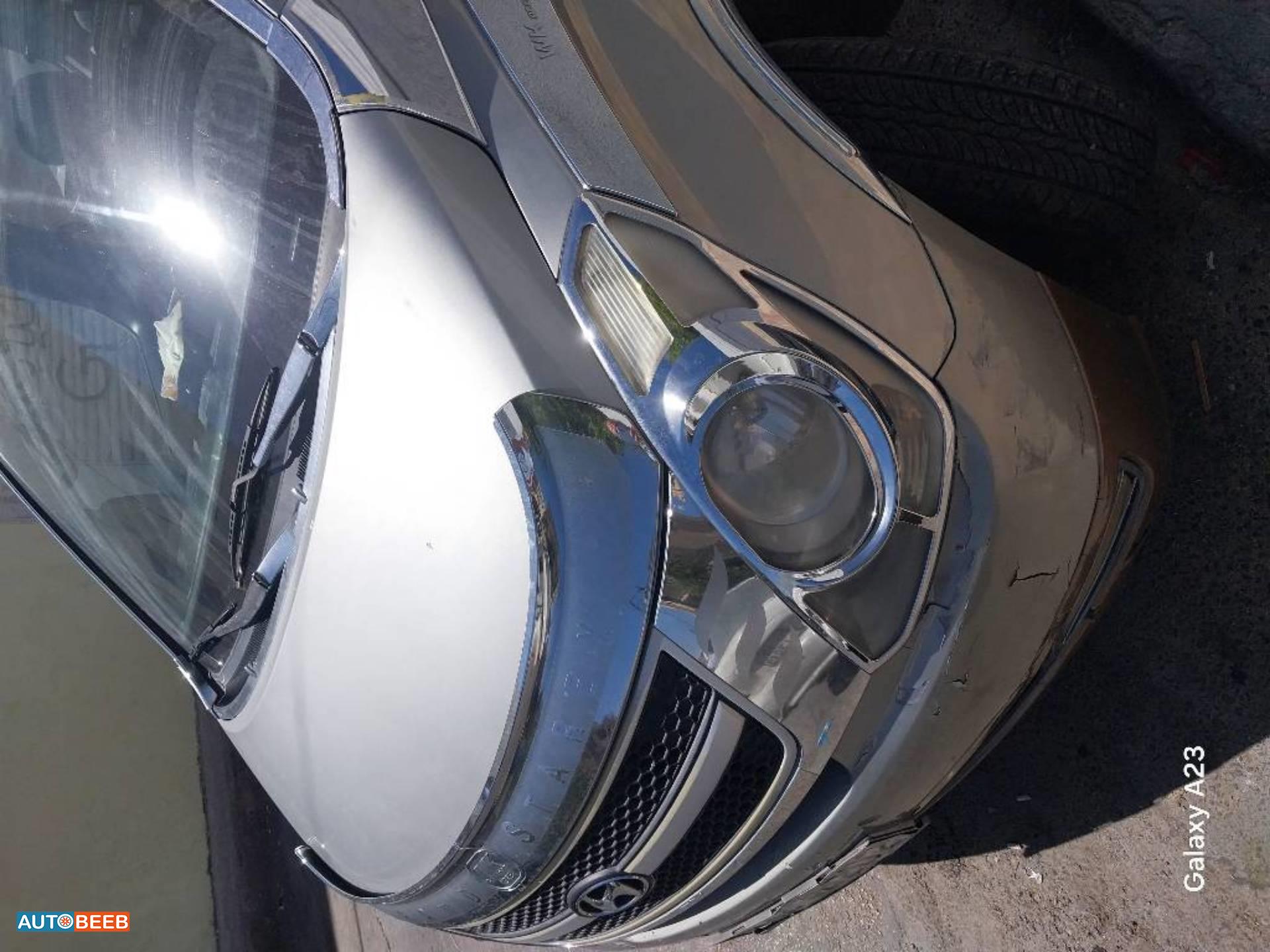 Minibus Hyundai 2012