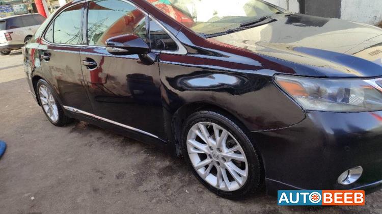 لكزس HS250h 2010