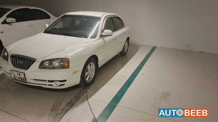 هيونداي افانتي 2002