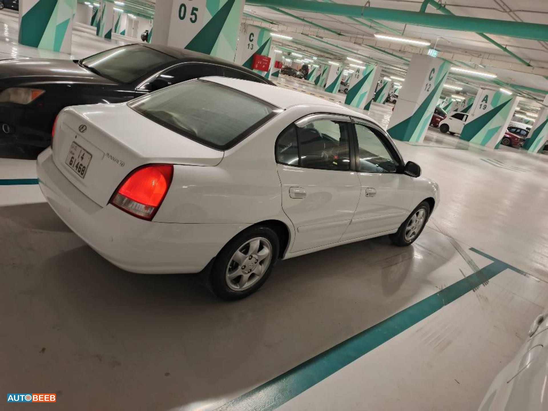 هيونداي افانتي 2002