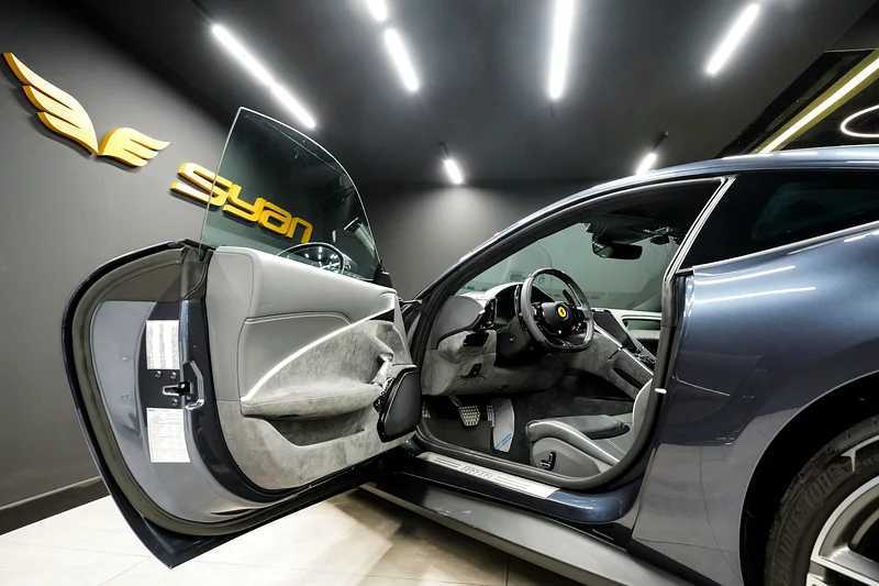 فيراري روما 2023