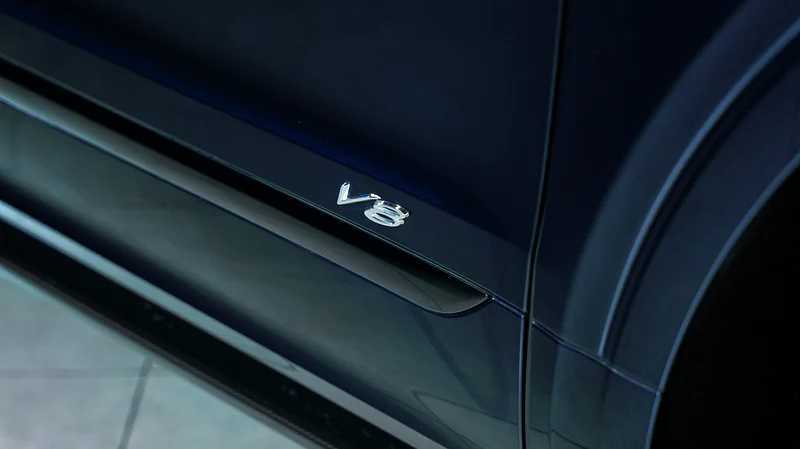 Bentley Bentayga 2021