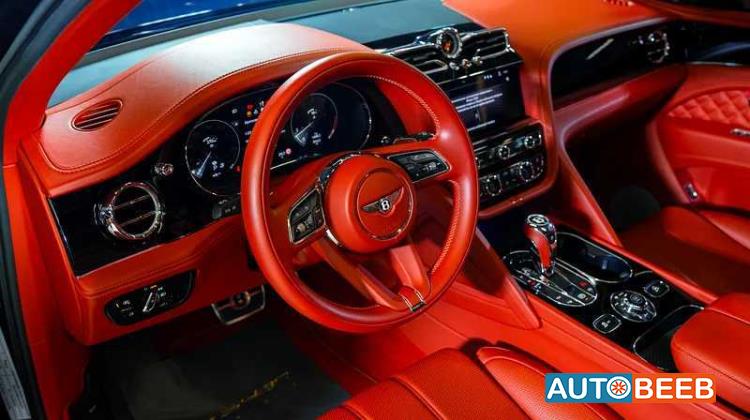 Bentley Bentayga 2021