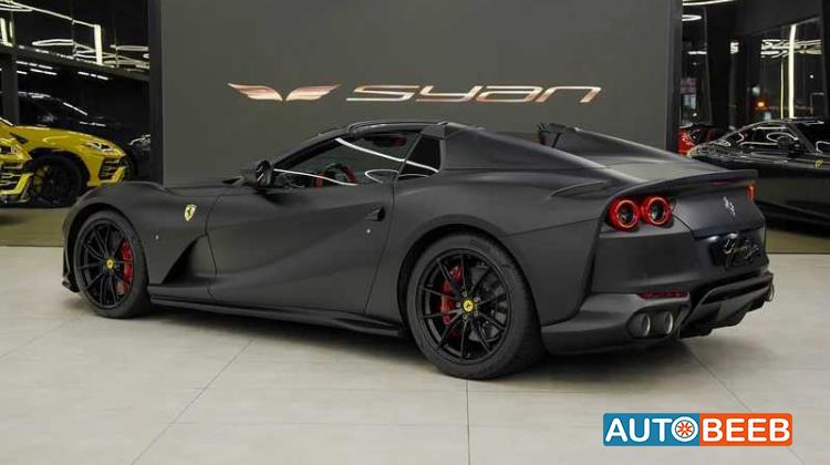 فيراري 812 2022