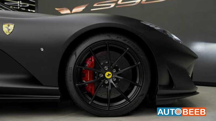 فيراري 812 2022