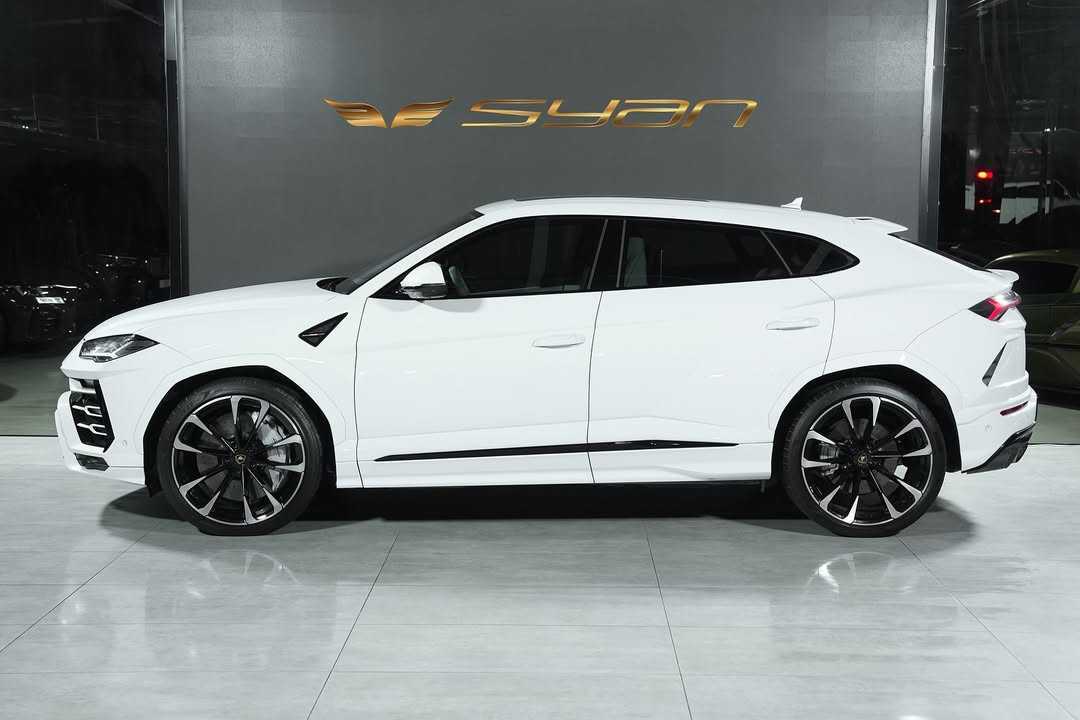 لامبورجيني اوروس 2021