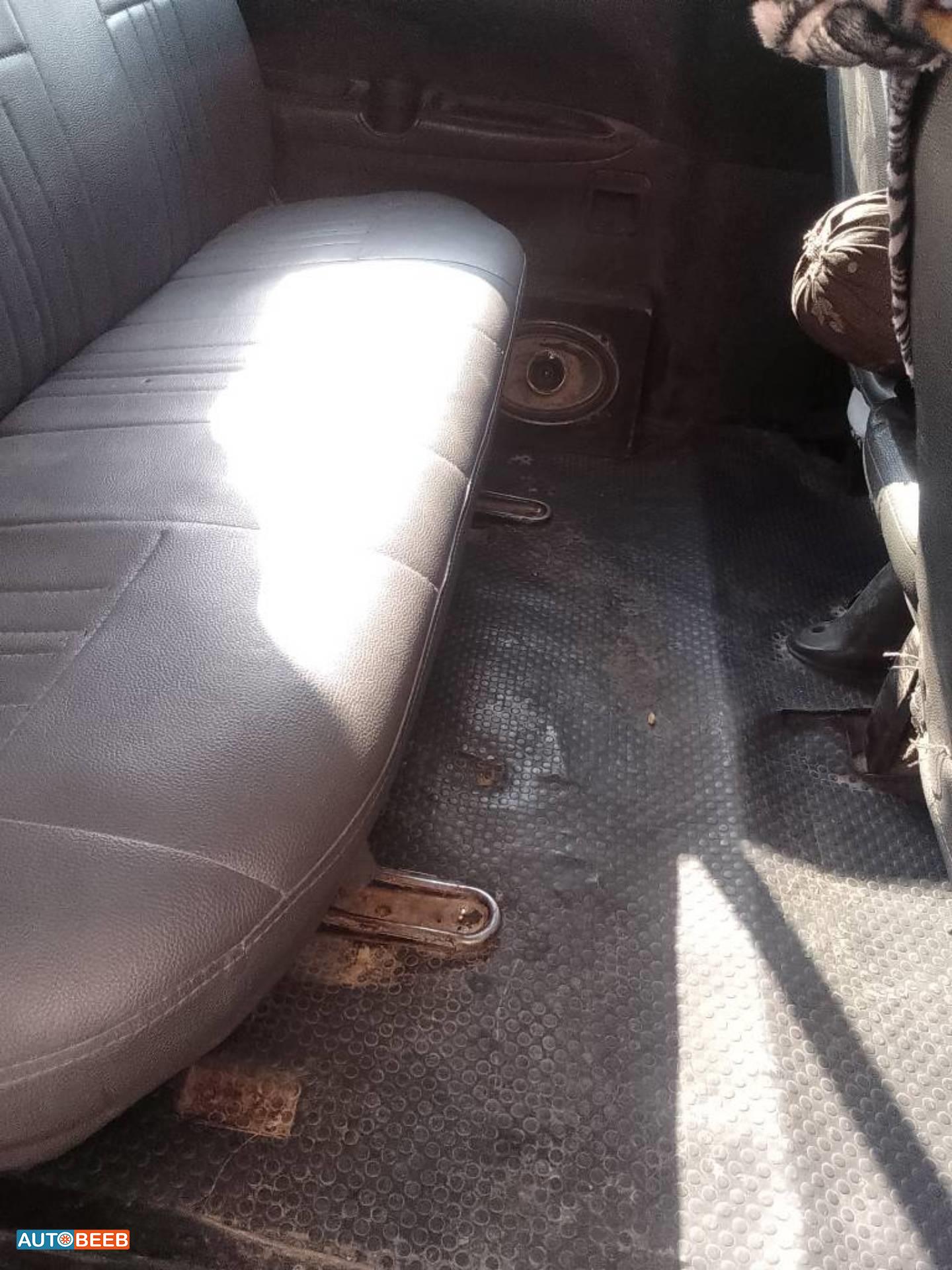 Minibus Hyundai 2021