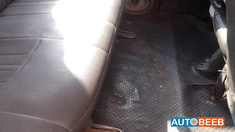 Minibus Hyundai 2021