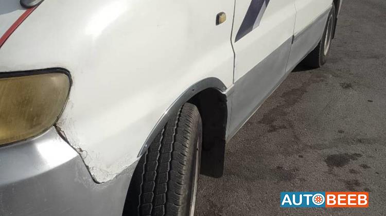 Minibus Hyundai 2021