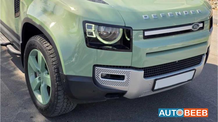 Land Rover Defender 2023