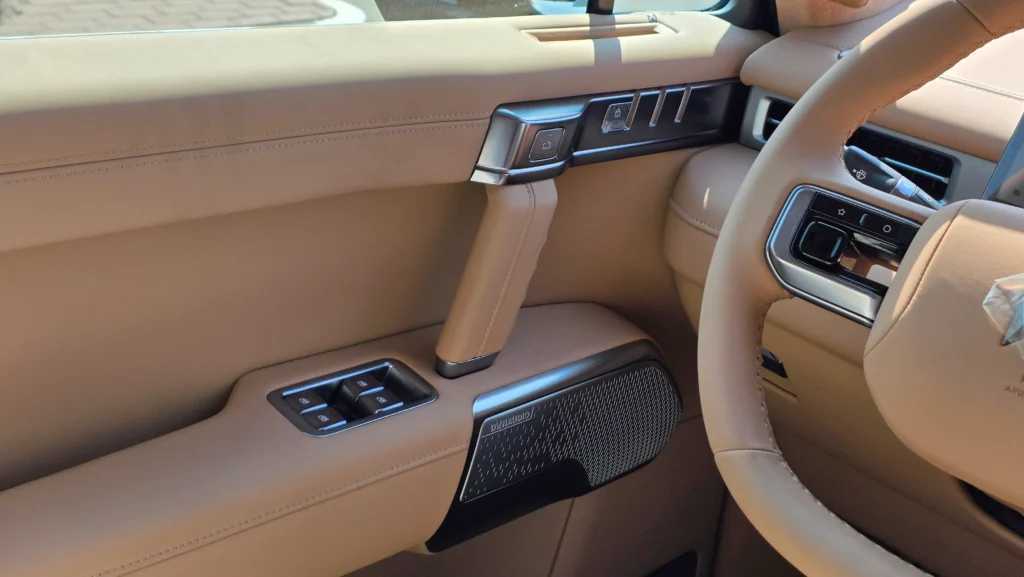 دونج فينج ام هيرو 817 2025