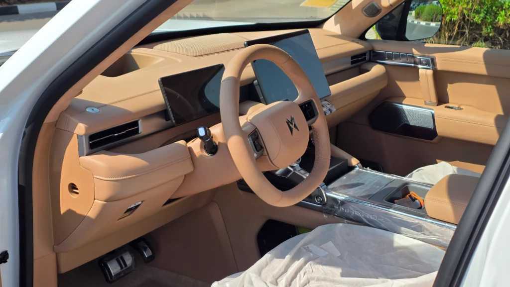 Dongfeng M-Hero 817 2025