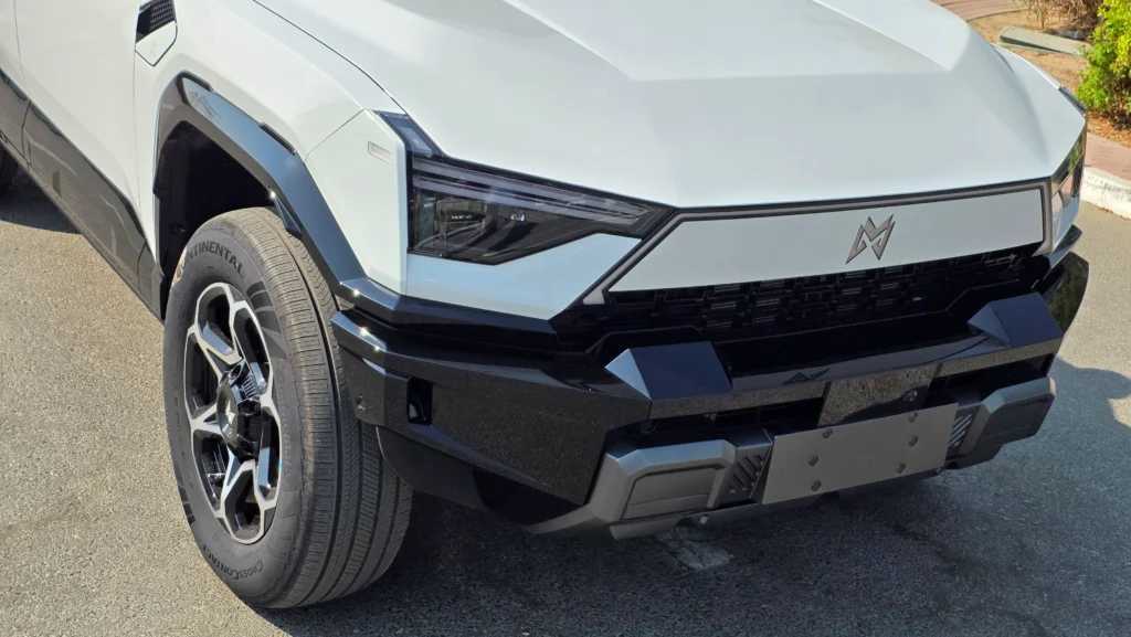 Dongfeng M-Hero 817 2025