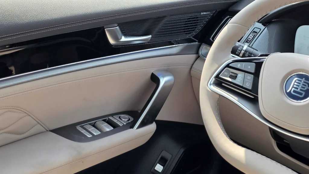 بي واي دي تانج 2025