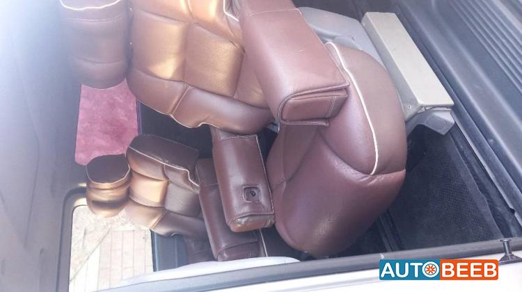 Minibus Hyundai 2016