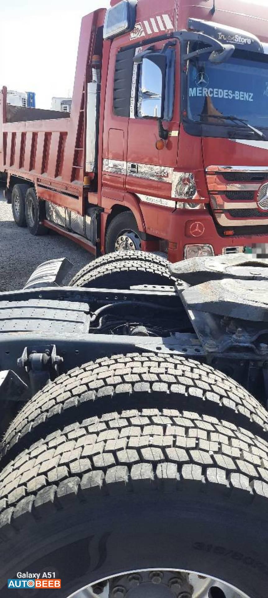 Tractor Unit Mercedes Benz 2009