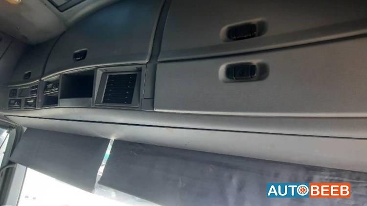 Tractor Unit Mercedes Benz 2009