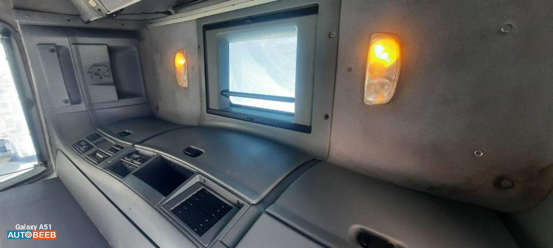 Tractor Unit Mercedes Benz 2009