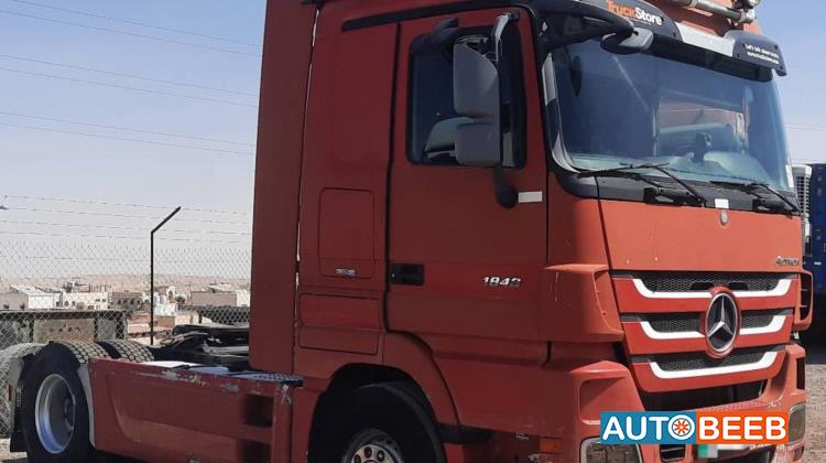 Tractor Unit Mercedes Benz 2009
