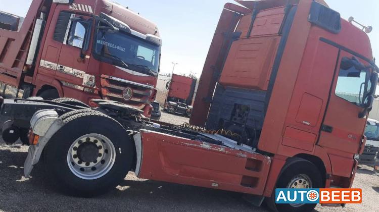 Tractor Unit Mercedes Benz 2009