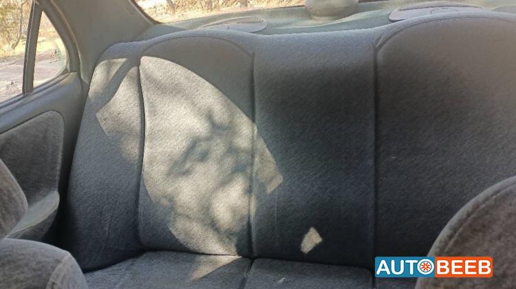 هيونداي افانتي 1997