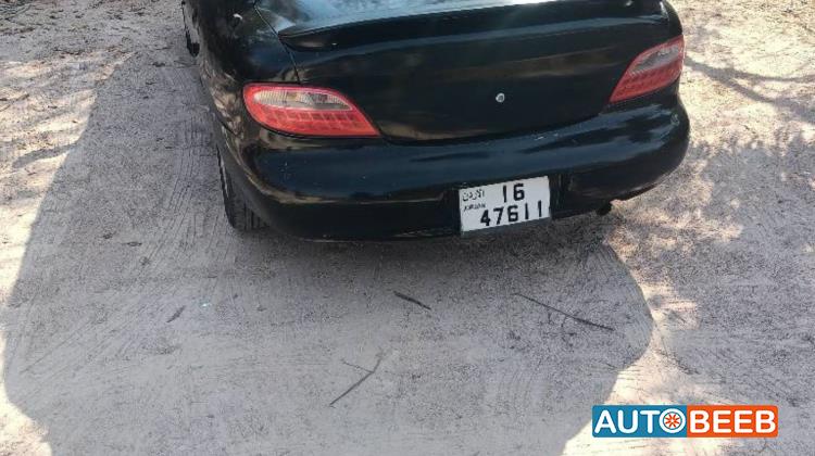 هيونداي افانتي 1997