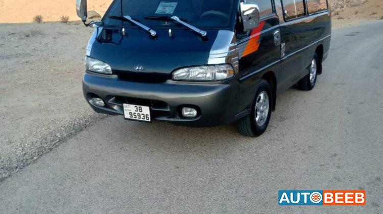 Minibus Hyundai 2002