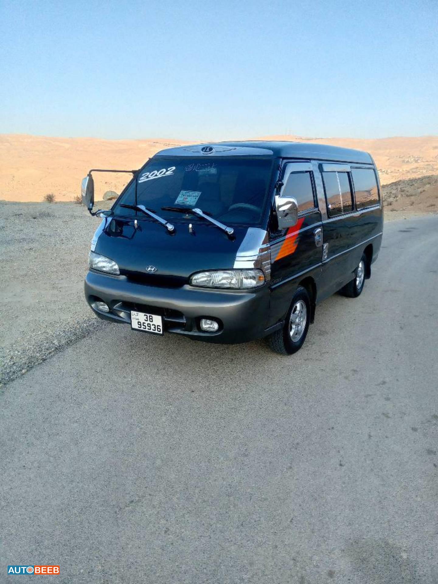 Minibus Hyundai 2002