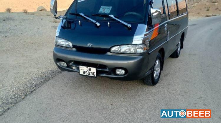 Minibus Hyundai 2002