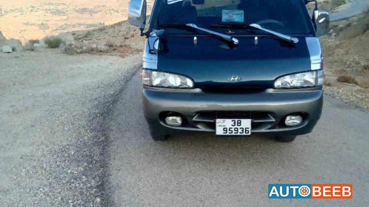Minibus Hyundai 2002
