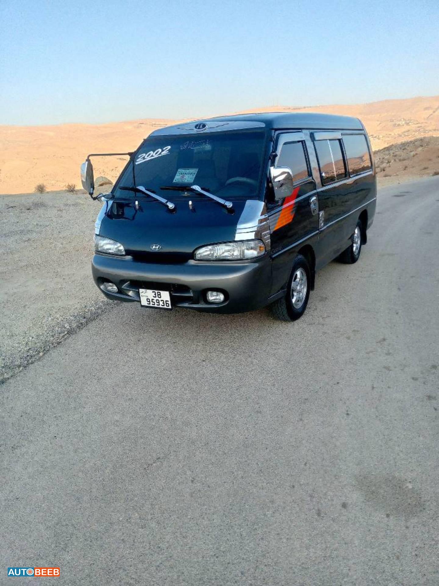 Minibus Hyundai 2002