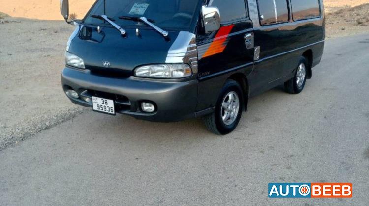 Minibus Hyundai 2002