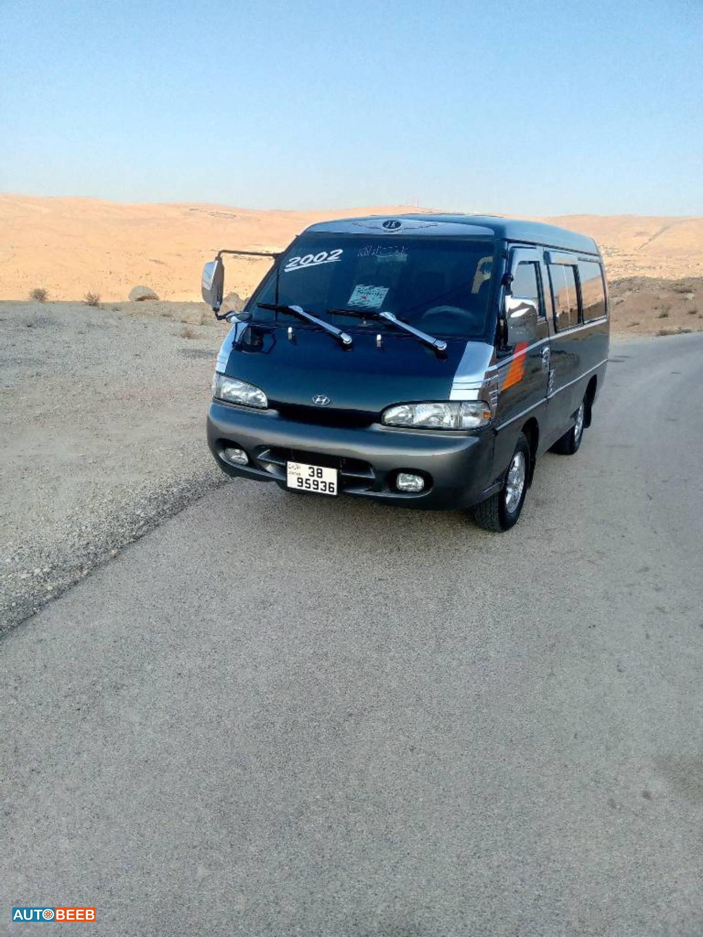 Minibus Hyundai 2002